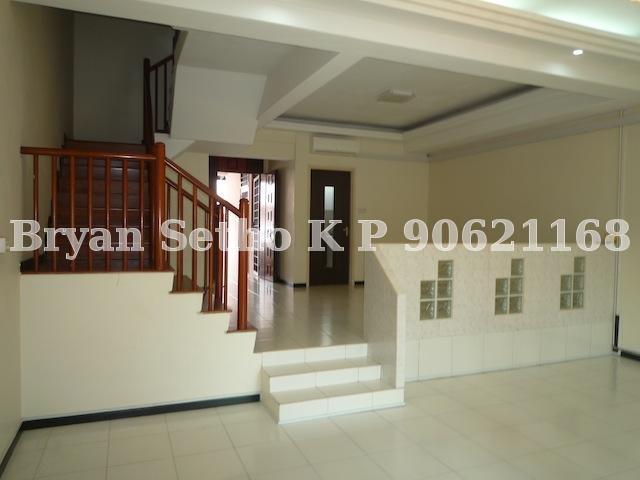 Highgate (D21), Terrace #63713182